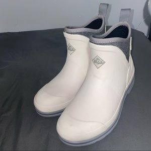 Women’s Ankle Muck boots